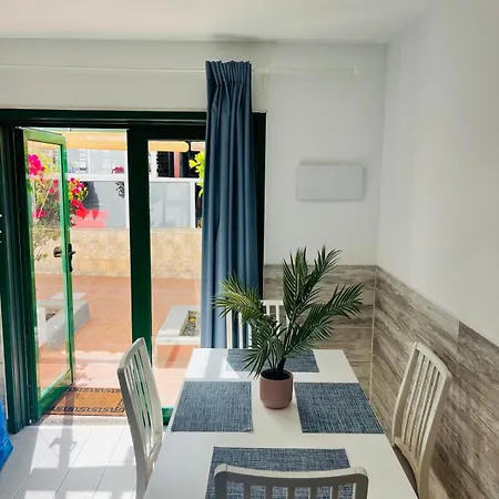 Moderno Puerta Del Sol Piscina, Wi-fi E Terrazza A